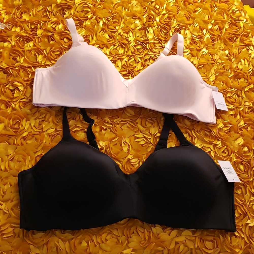 2 Auden 48D Bras